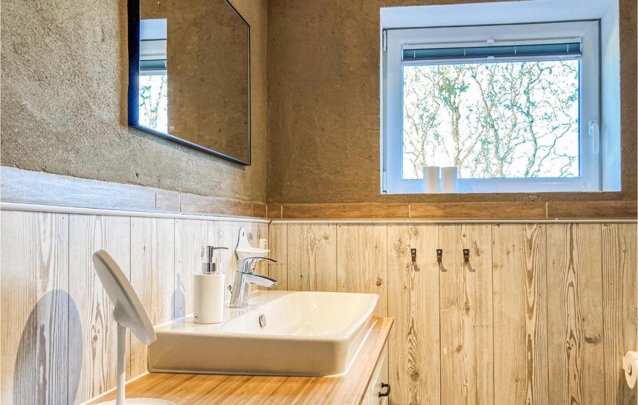 Nice Home In Niebuell With Kitchen Esterno foto